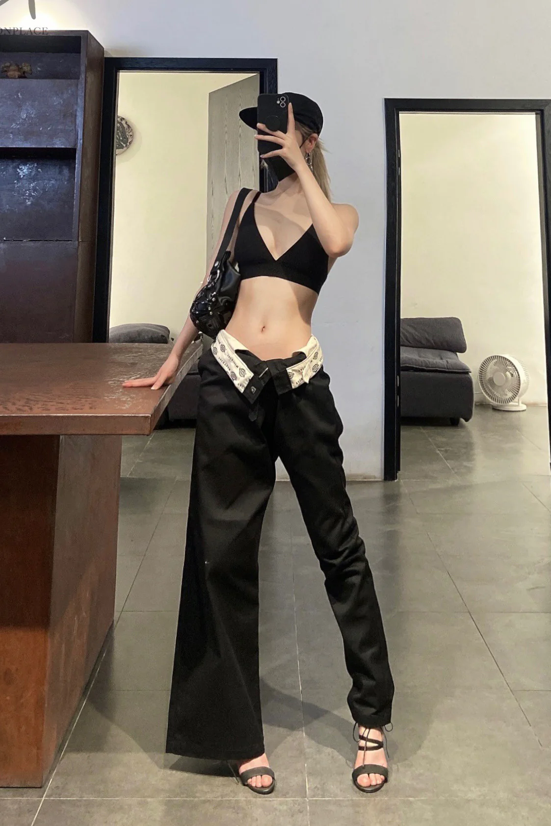 Thumbnail 11