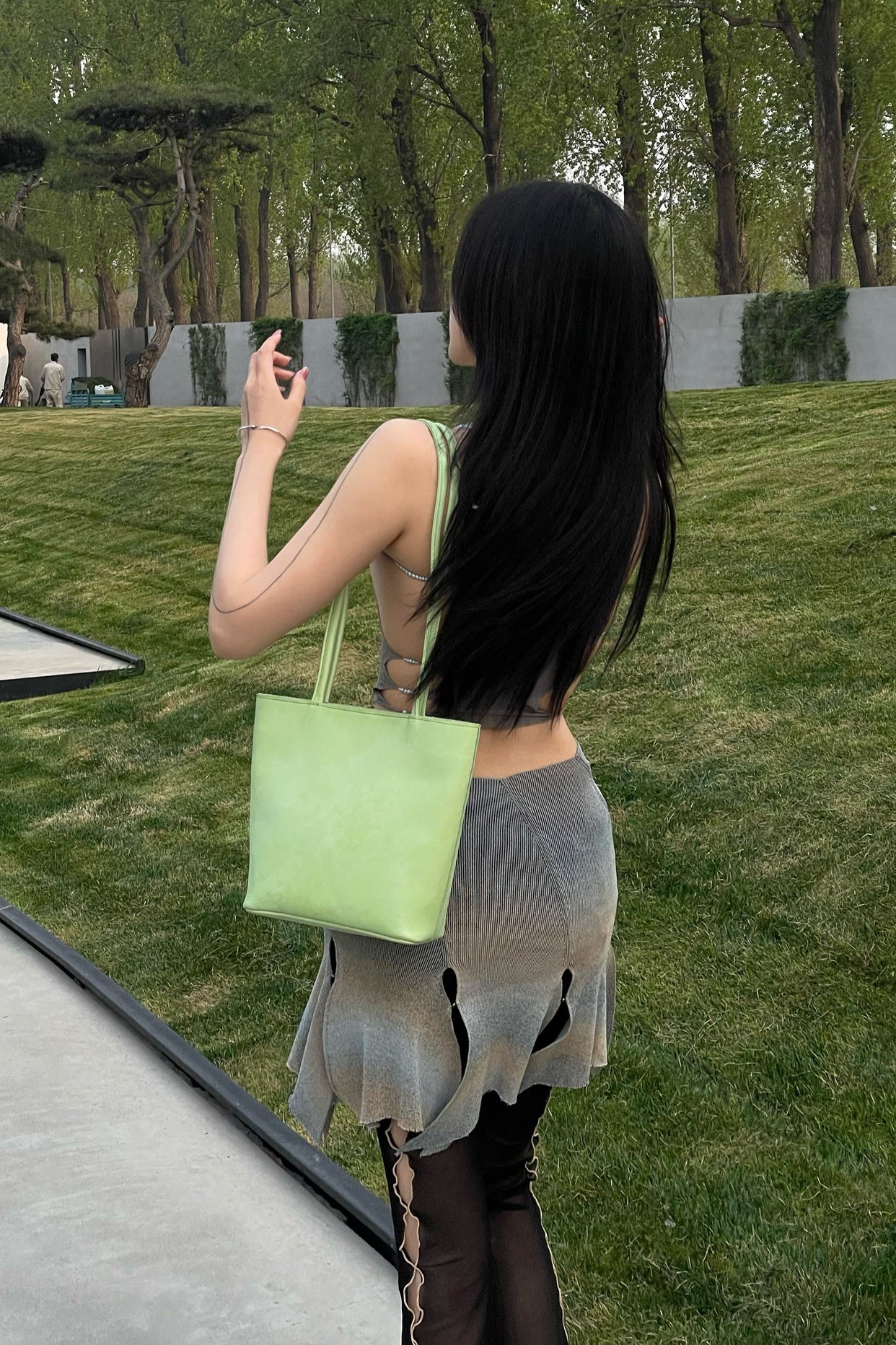 Thumbnail 11