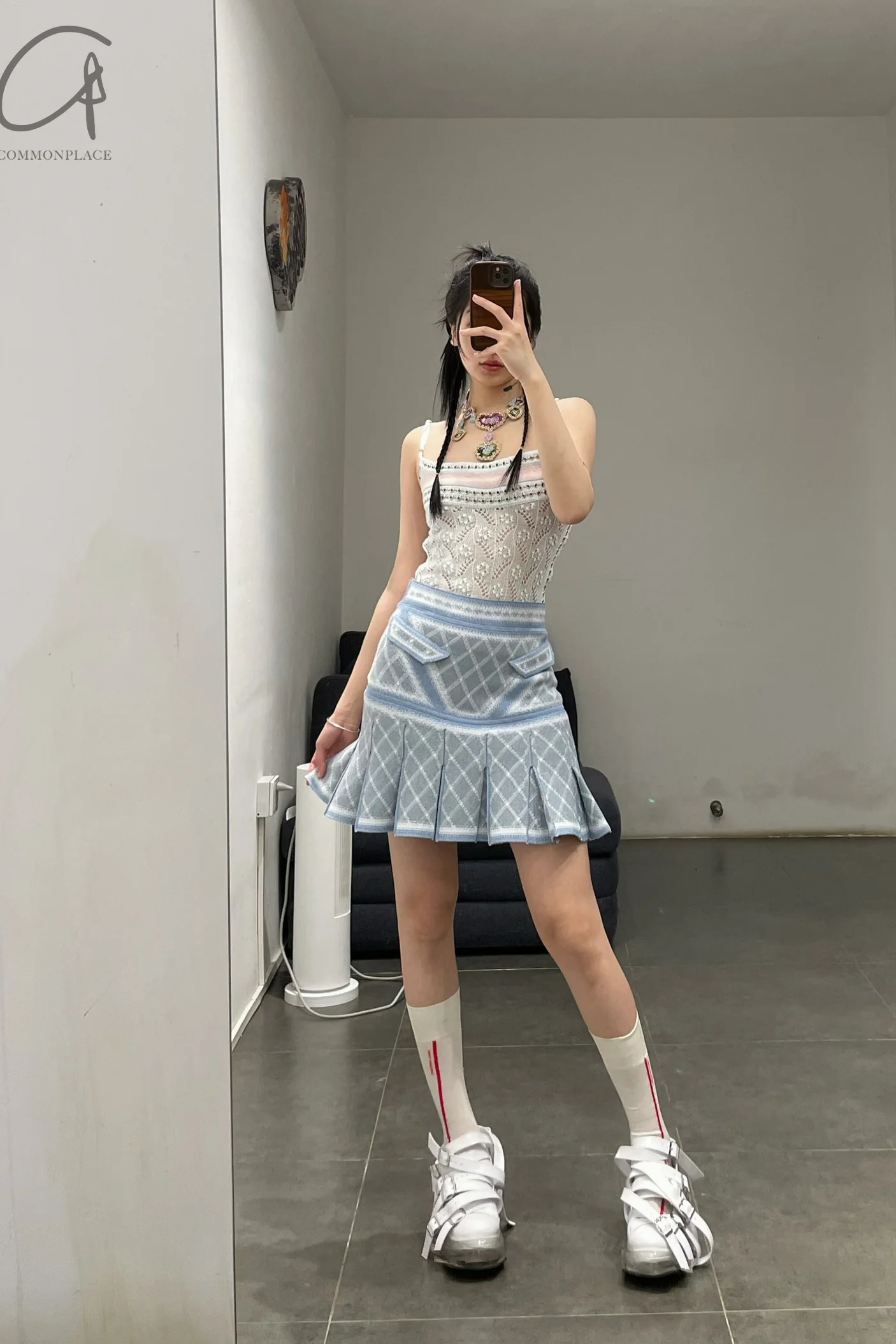 Thumbnail 10