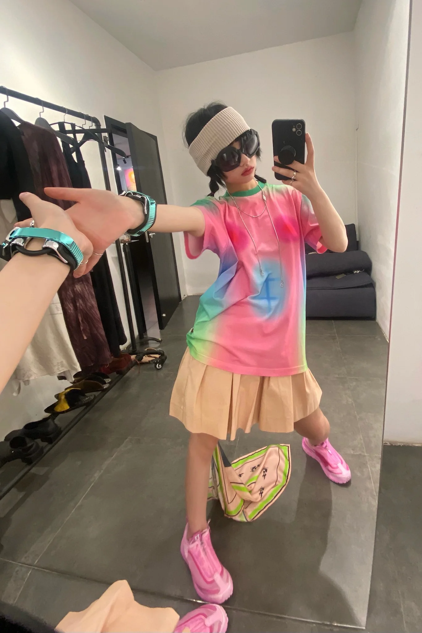 Thumbnail 12