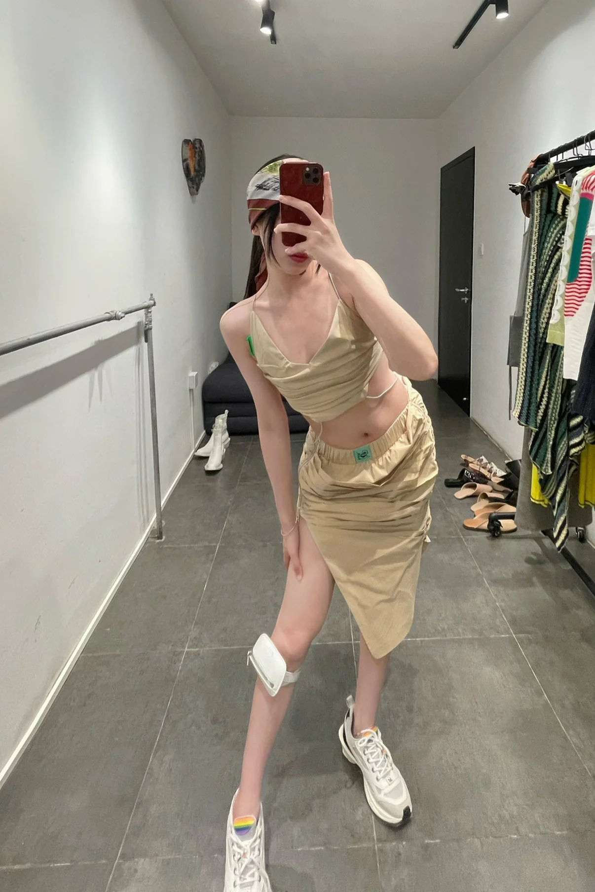 Thumbnail 11