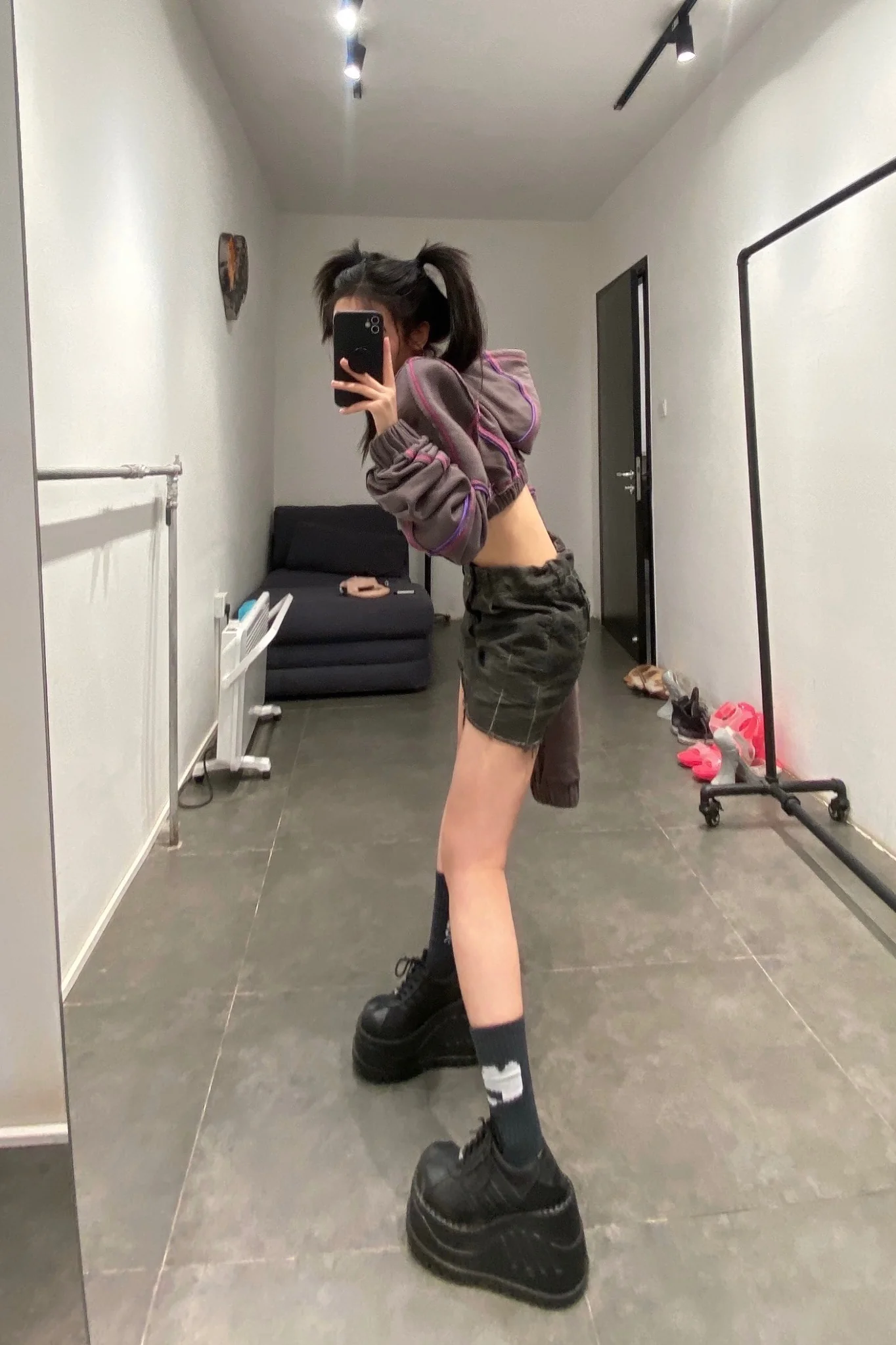 Thumbnail 11